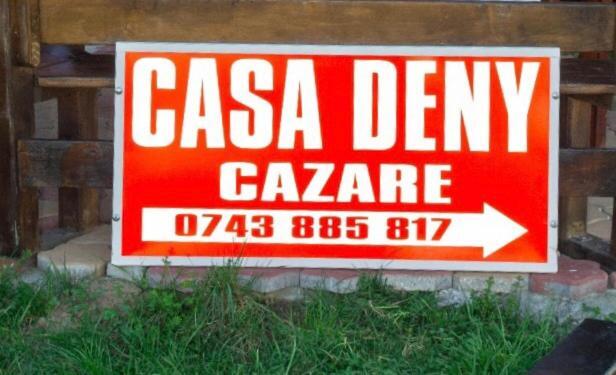 Pensiunea Casa Deny Novaci-Străini Екстериор снимка